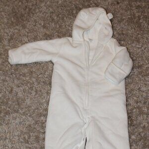 Beautiful Baby GAP Hooded Bear One Piece Unisex Warming  (NWOT/3-6 mths.)